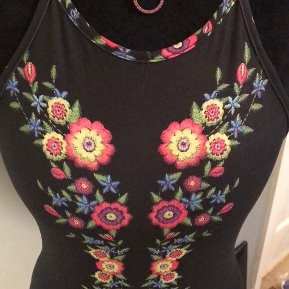 A’Gaci Racerback Top, Black with Floral Print, Size Large - Picture 3 of 4